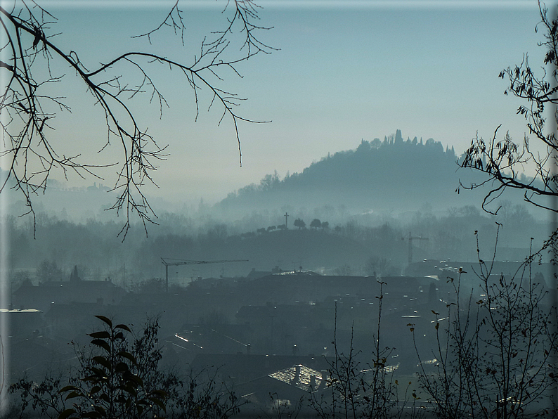 foto Salita al Col Serai e Cima Grappa